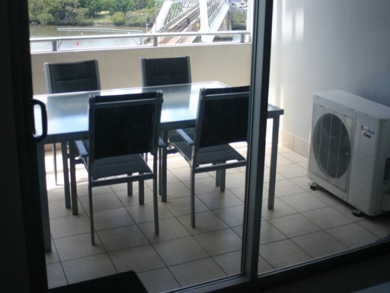 6 Exford Street, Brisbane QLD 4000