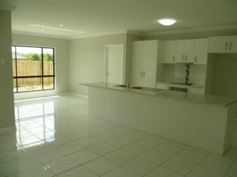 11 PARKLANDS BLVD, Hervey Bay QLD 4655