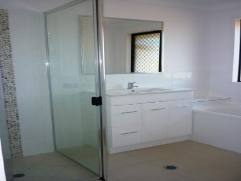 32 Plantation Street, Dundowran QLD 4655