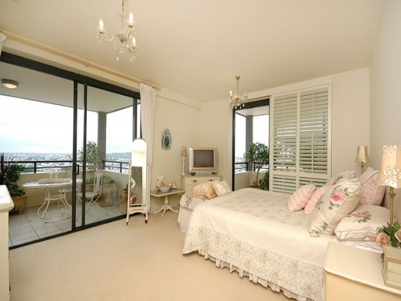 100 Bowen Terrace, New Farm QLD 4005