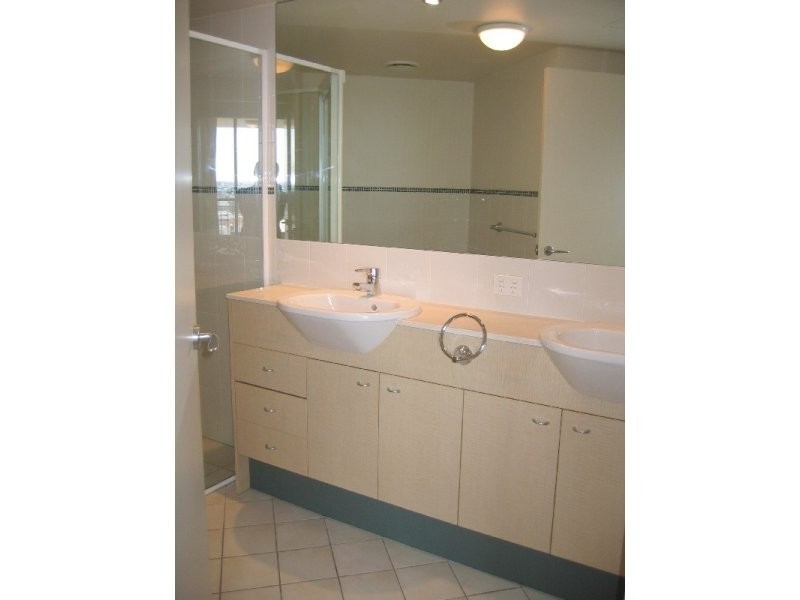 100 Bowen Terrace, New Farm QLD 4005