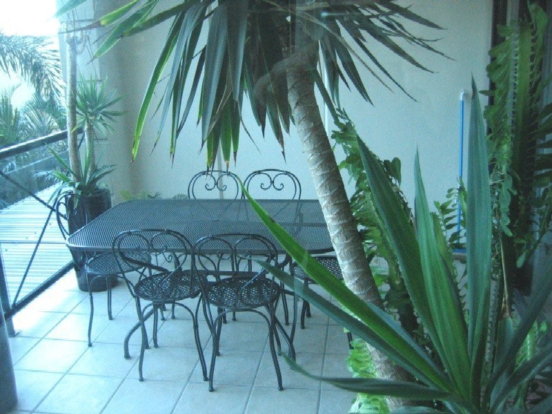 205/100 Bowen Terrace, New Farm QLD 4005