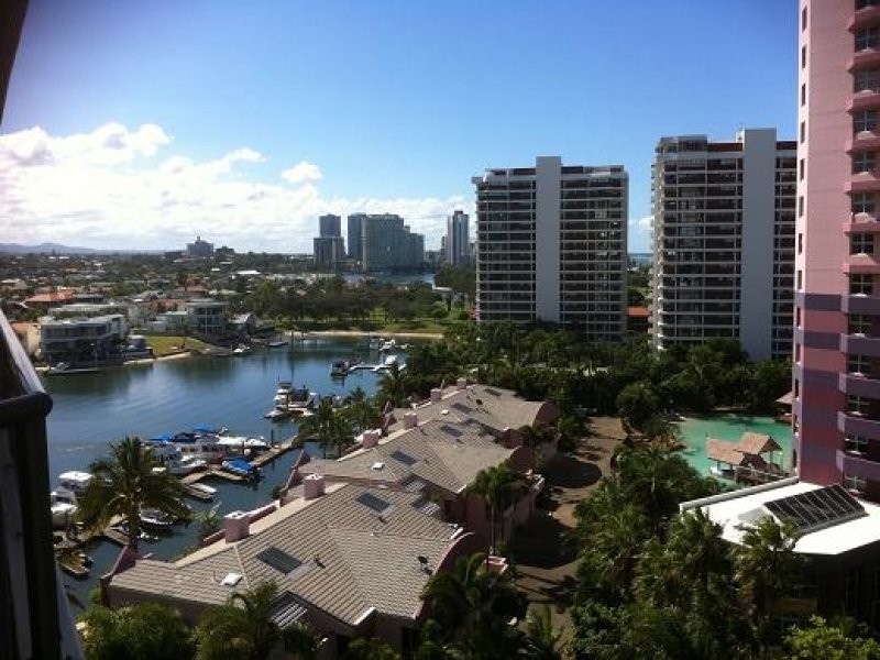 Paradise Waters QLD 4217