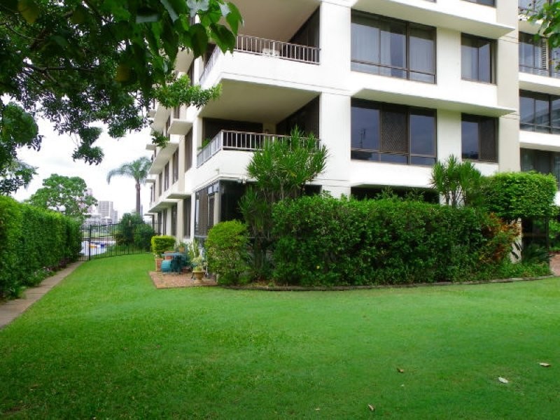 Southport QLD 4215