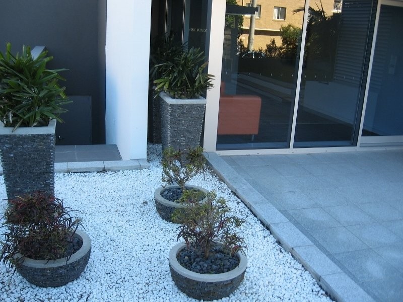 33-37 Madang Crescent, Runaway Bay QLD 4216