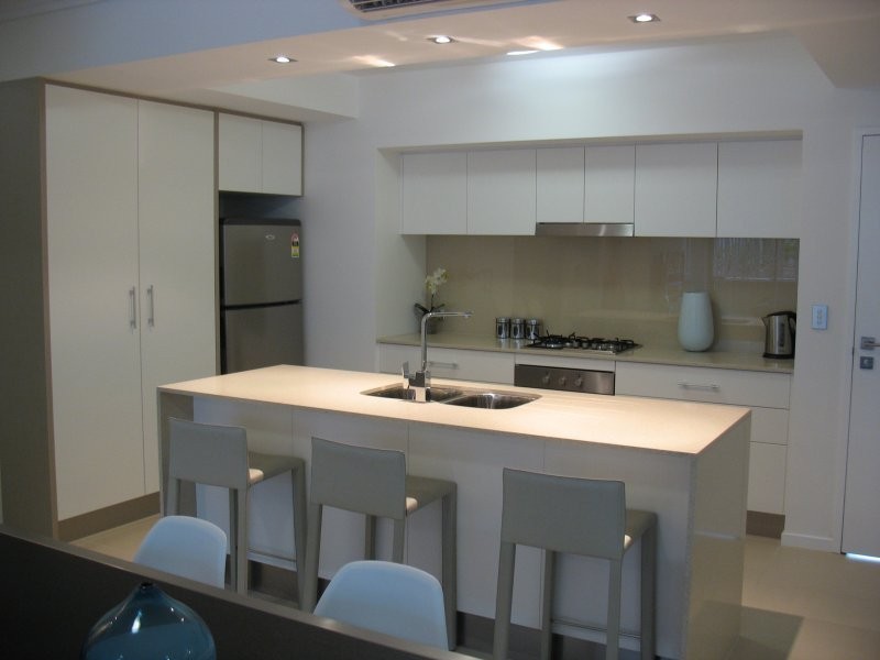 53 Darrambal, Chevron Island QLD 4217