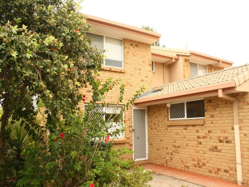 1 Resort Drive, Robina QLD 4226