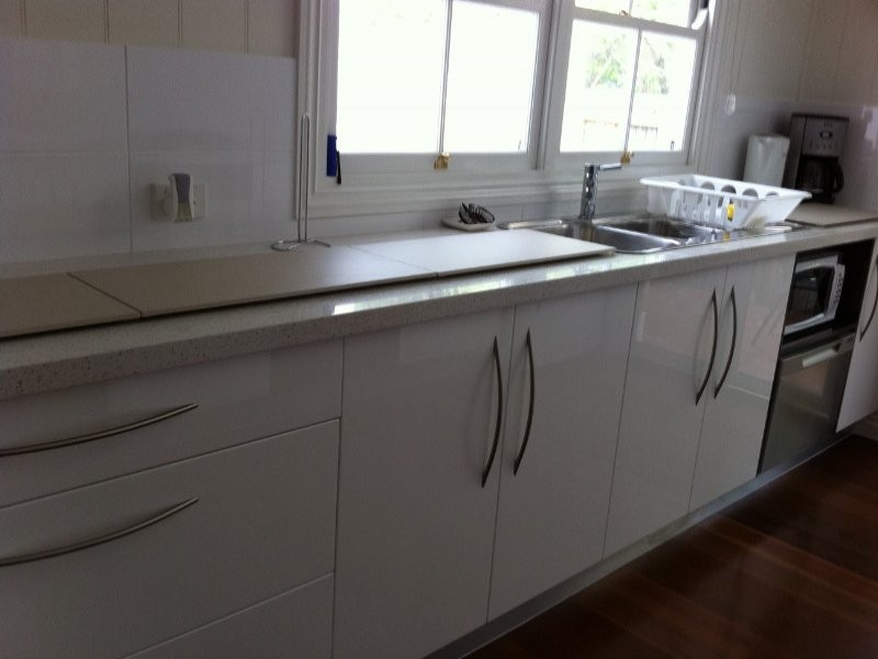 1 12 Kings Road, Taringa QLD 4068