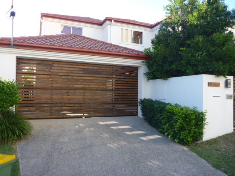 1/32 Oak Ave, Surfers Paradise QLD 4217