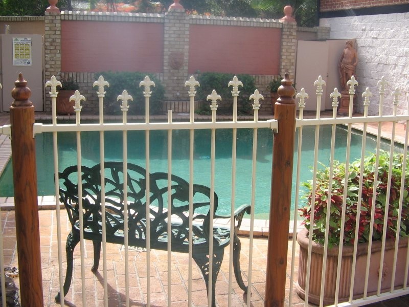 116 Klumpp Road, Upper Mount Gravatt QLD 4122