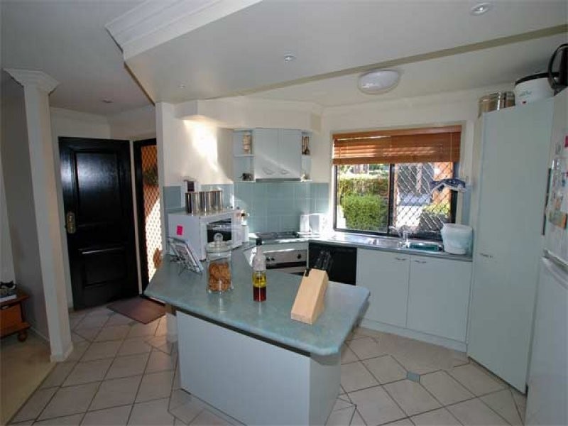 105 Oldfield Road, Sinnamon Park QLD 4073