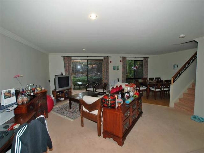 105 Oldfield Road, Sinnamon Park QLD 4073