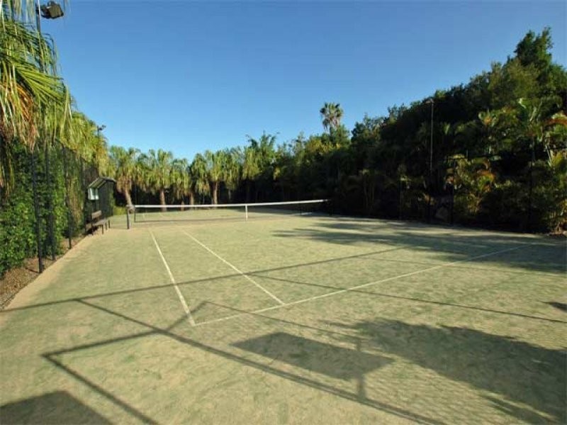 105 Oldfield Road, Sinnamon Park QLD 4073