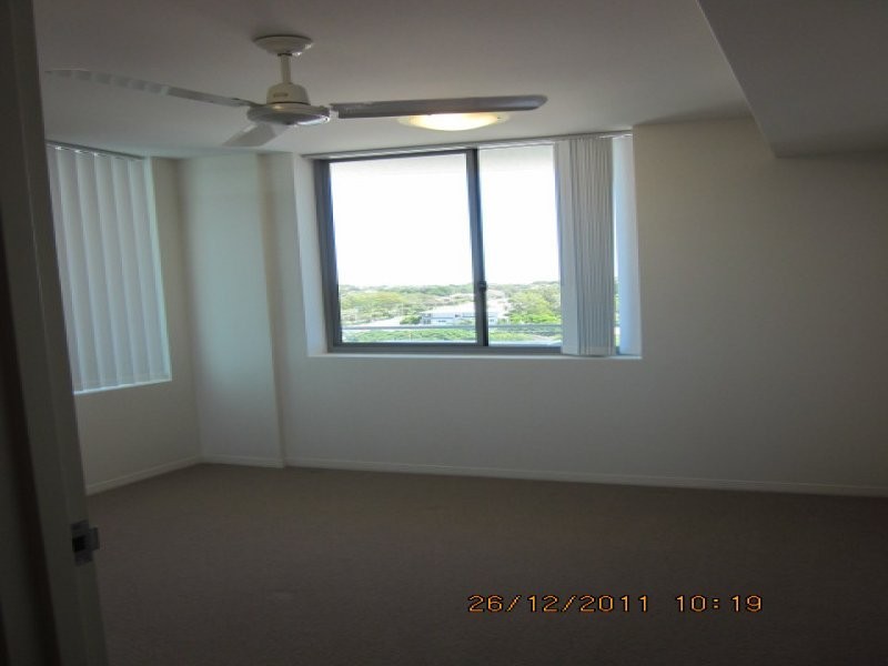 14 Oxley Ave, Woody Point QLD 4019