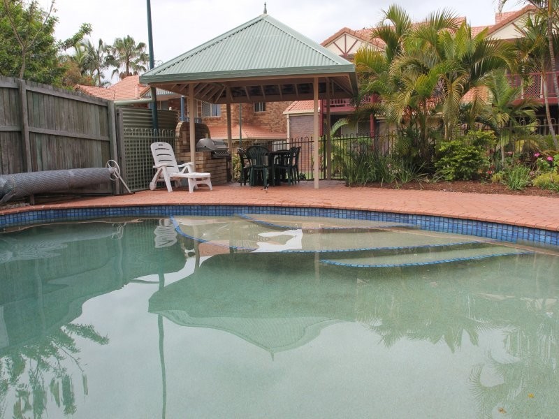 189 Wecker Rd, Mansfield QLD 4122