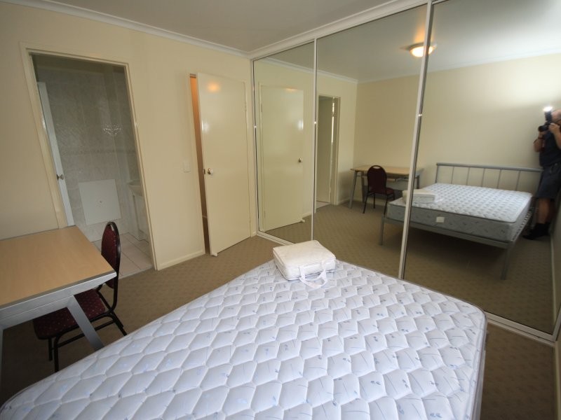 32 Park Avenue, Auchenflower QLD 4066