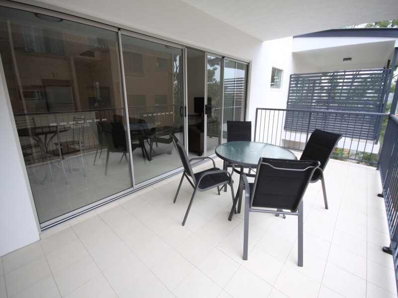 69 Durham Street, St Lucia QLD 4067