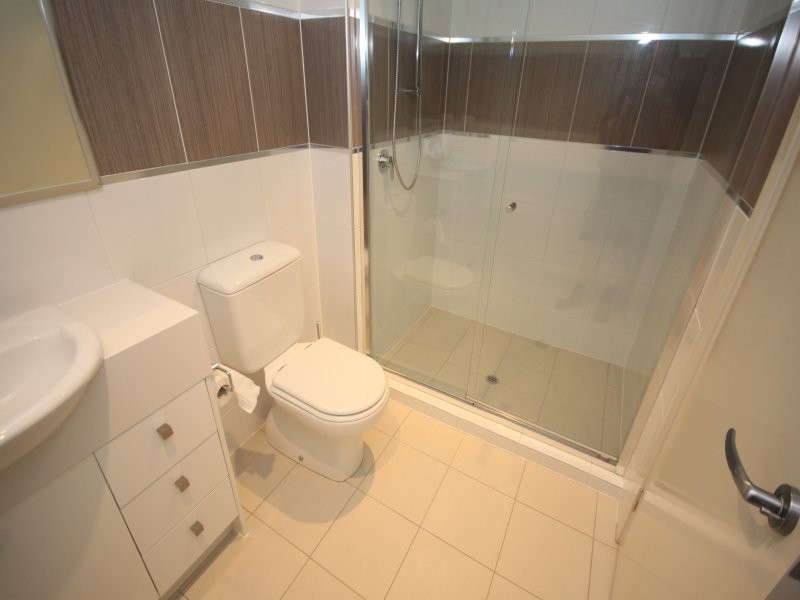 69 Durham Street, St Lucia QLD 4067