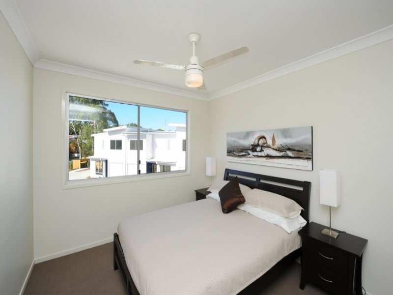 18 McCann Street, South Gladstone QLD 4680
