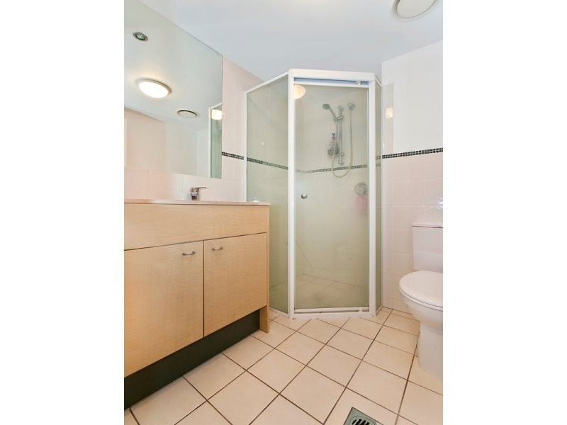 301 / 100 Bowen Terrace, New Farm QLD 4005