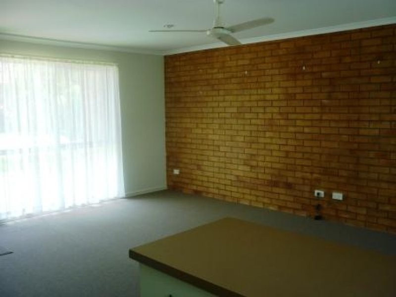 4/42 Pulgul St, Urangan QLD 4655