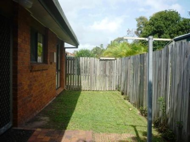 4/42 Pulgul St, Urangan QLD 4655