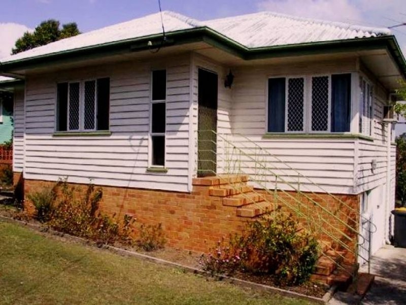 25 Nyleta Street, Coopers Plains QLD 4108