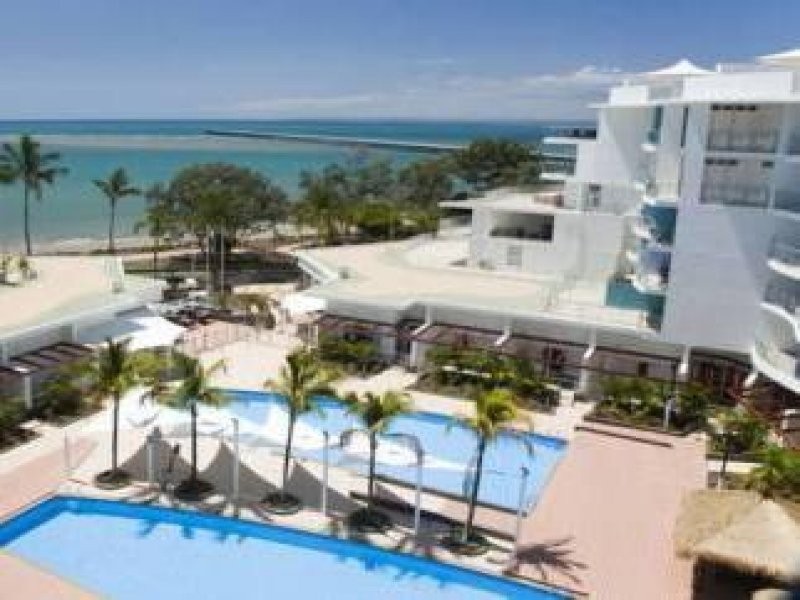 318/569 The Esplanade, Urangan QLD 4655