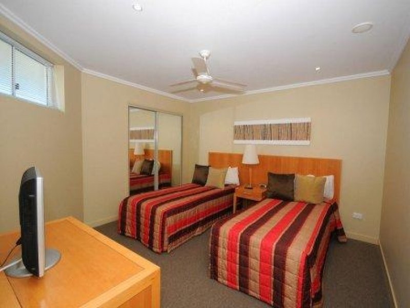 318/569 The Esplanade, Urangan QLD 4655