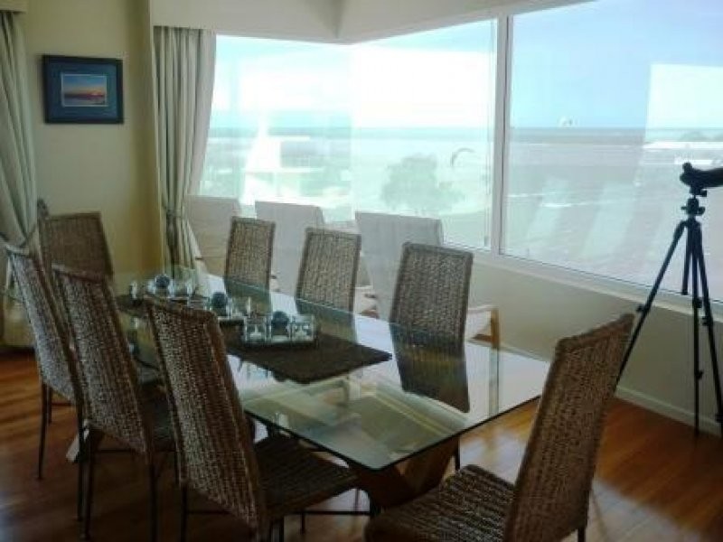 511/569 The Esplanade, Urangan QLD 4655