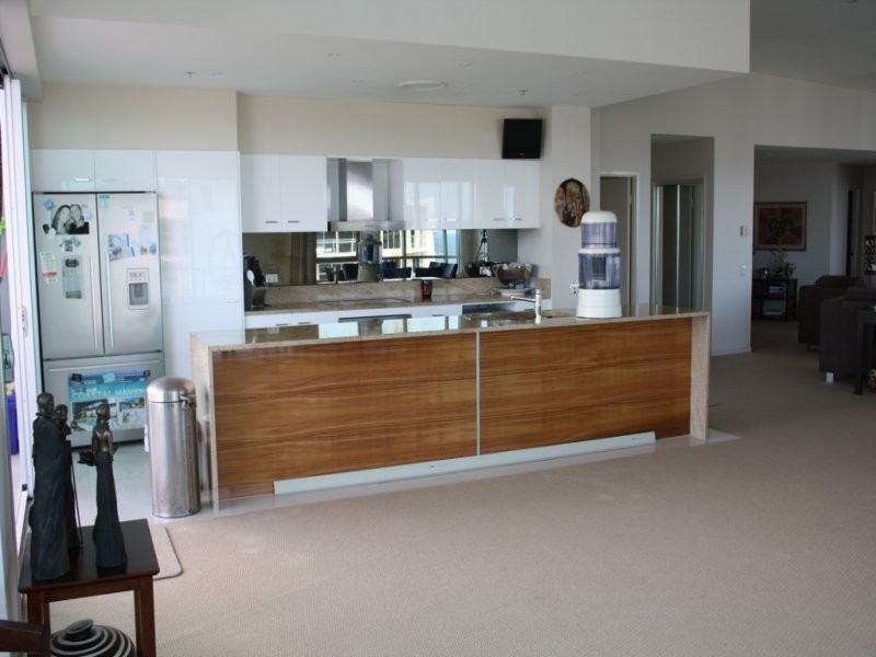 1-7 Duporth Avenue, Maroochydore QLD 4558