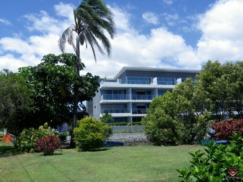 /33-37 Madang Crescent, Runaway Bay QLD 4216