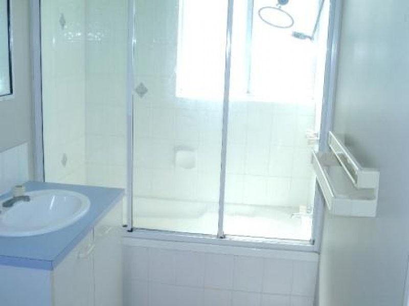 10/458 The Esplanade, Torquay QLD 4655