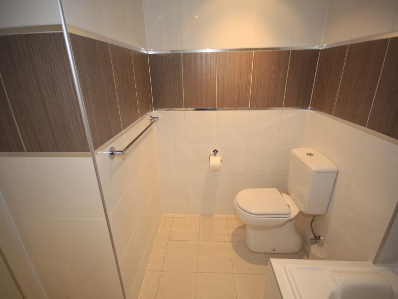 69 Durham Street, St Lucia QLD 4067