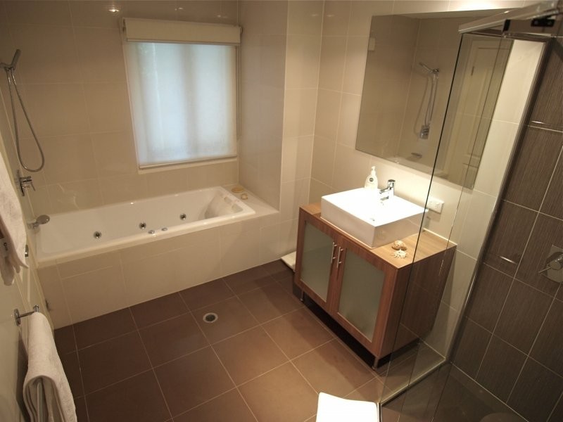 62 Anthony Street, Hamilton QLD 4007