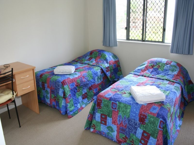 Unit 1 / 300 Sir Fred Schonell Drive, St Lucia QLD 4067