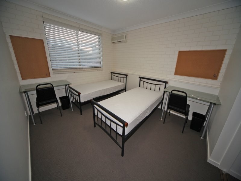 237 Sir Fred Schonell Drive, St Lucia QLD 4067