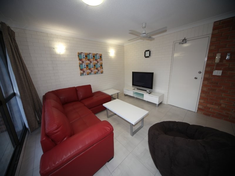 237 Sir Fred Schonell Drive, St Lucia QLD 4067