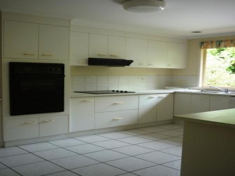 116 Kingfisher Parade, Toogoom QLD 4655