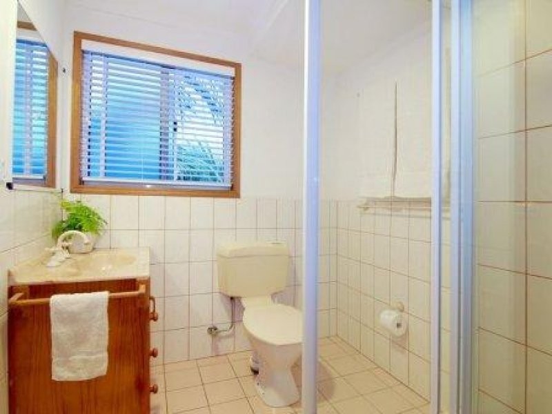 44 Long Street, Point Vernon QLD 4655