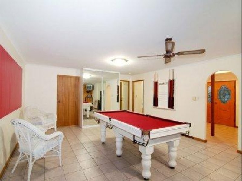 44 Long Street, Point Vernon QLD 4655