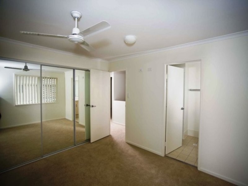 1 Elsie, Kallangur QLD 4503