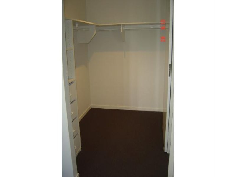 22 Barry Pde, Fortitude Valley QLD 4006