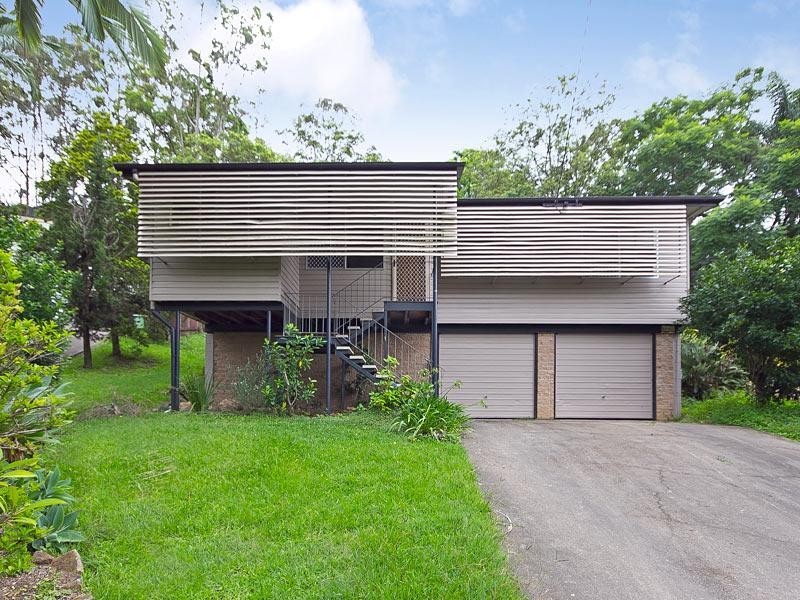 10 Wallaroy Court, Ferny Hills QLD 4055