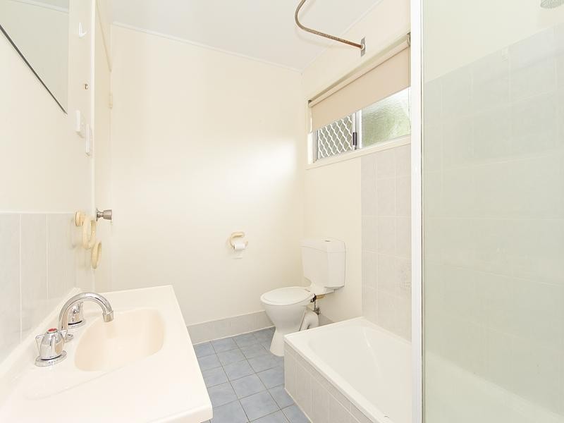 10 Wallaroy Court, Ferny Hills QLD 4055