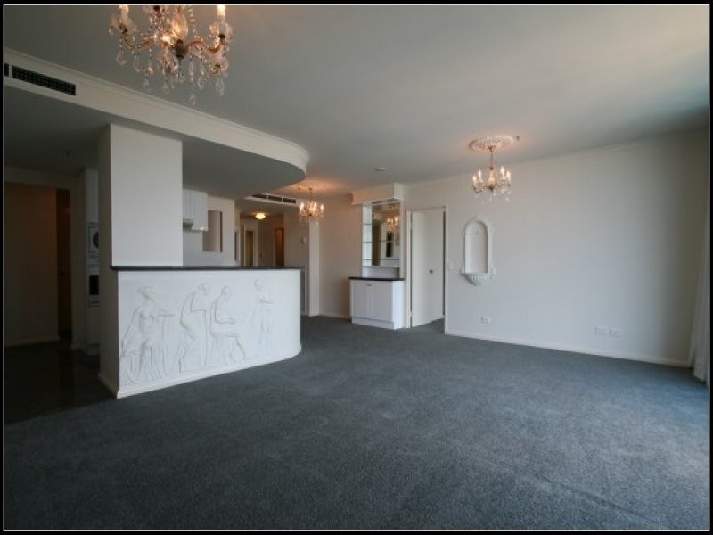 2 Goodwin St, Kangaroo Point QLD 4169