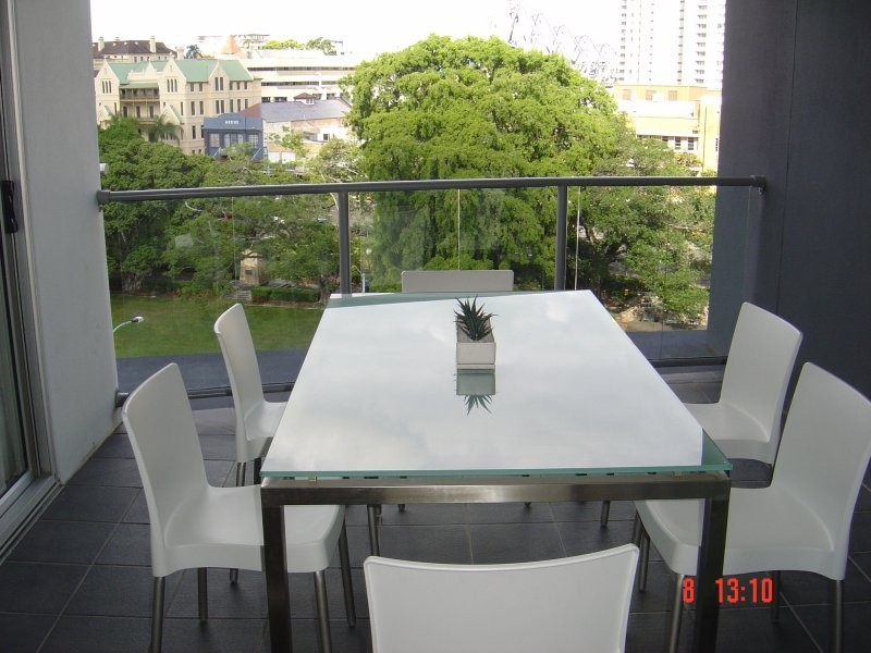 22 Barry Pde, Fortitude Valley QLD 4006