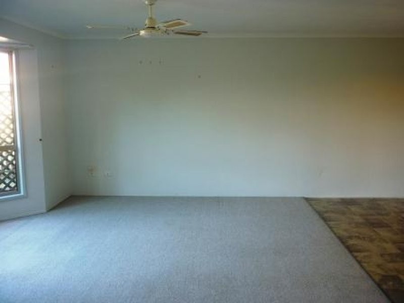 14 Toohey Court, Torquay QLD 4655