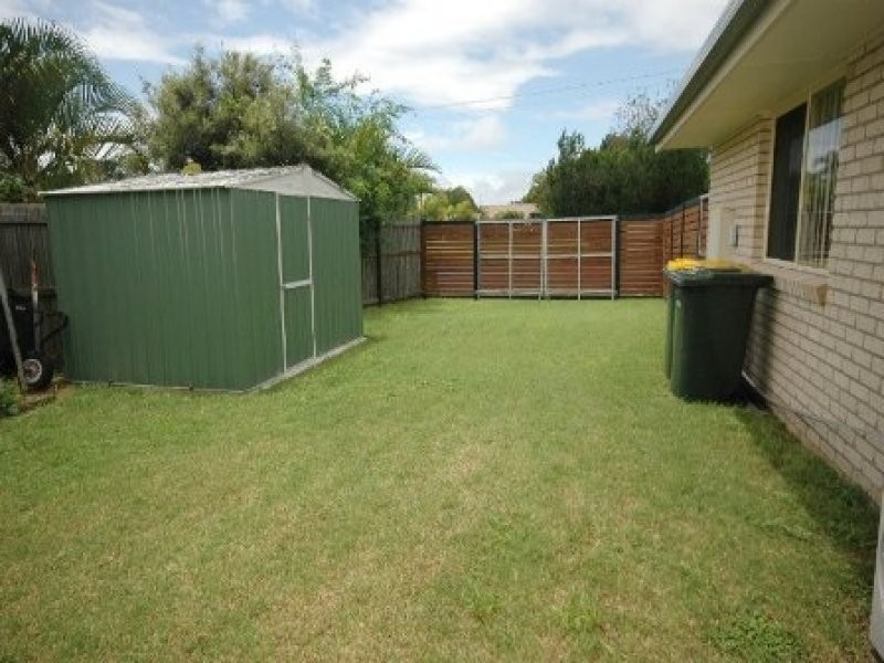 213 Dayman Street, Urangan QLD 4655