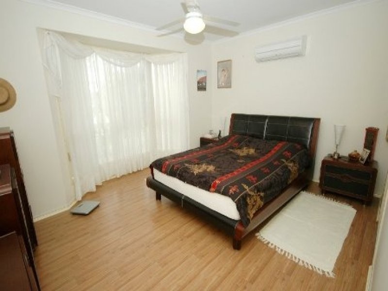 213 Dayman Street, Urangan QLD 4655